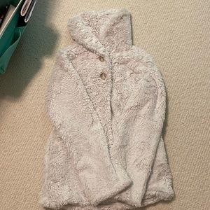 Patagonia fur coat. Size 10-12 Girls
